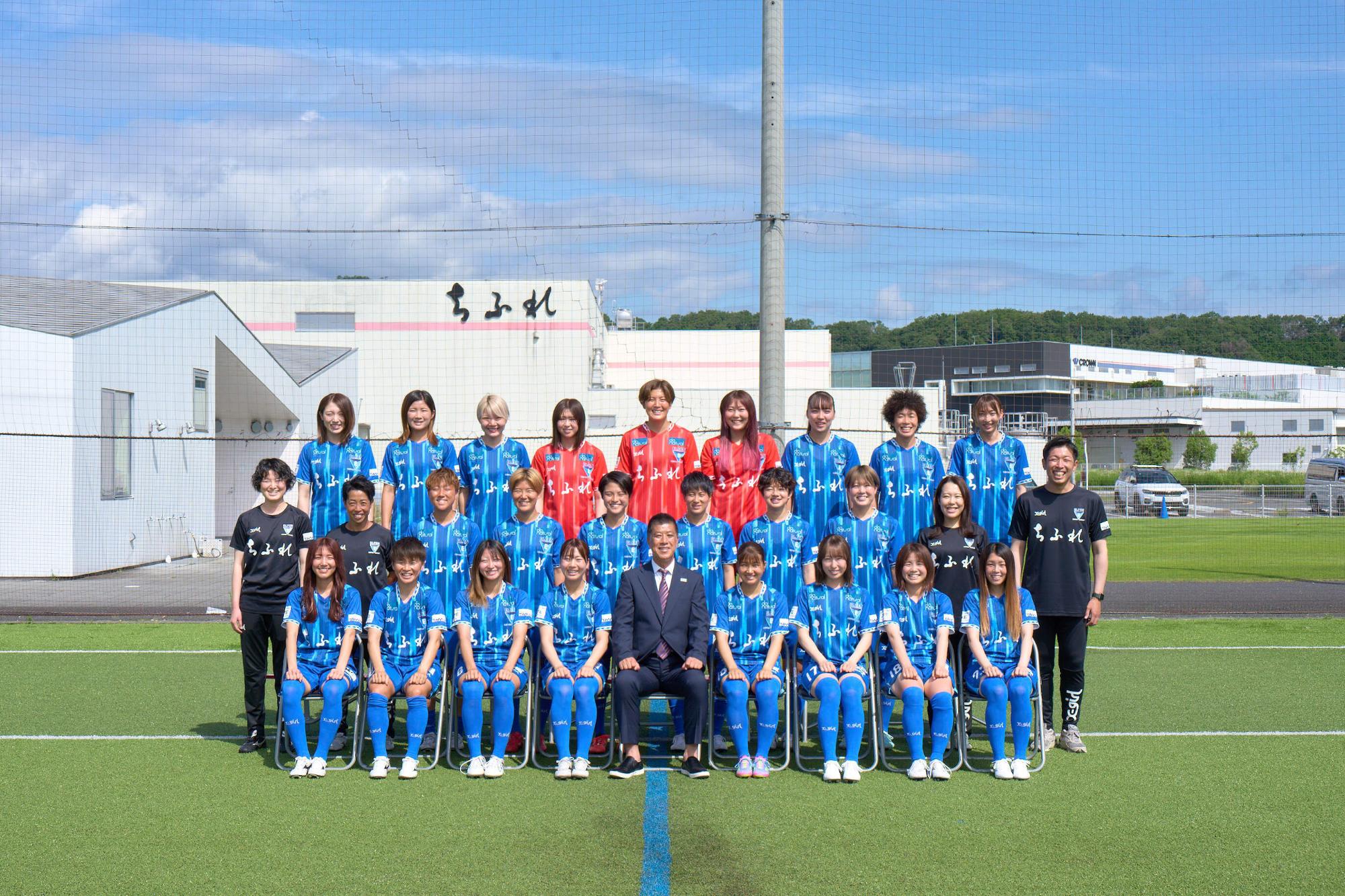 2025/26 SOPMO WEリーグのちふれASエルフェン埼玉のチーム集合写真