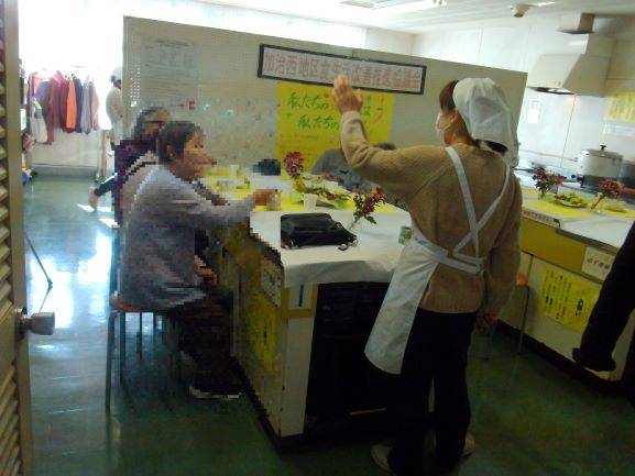 家庭料理試食会の様子