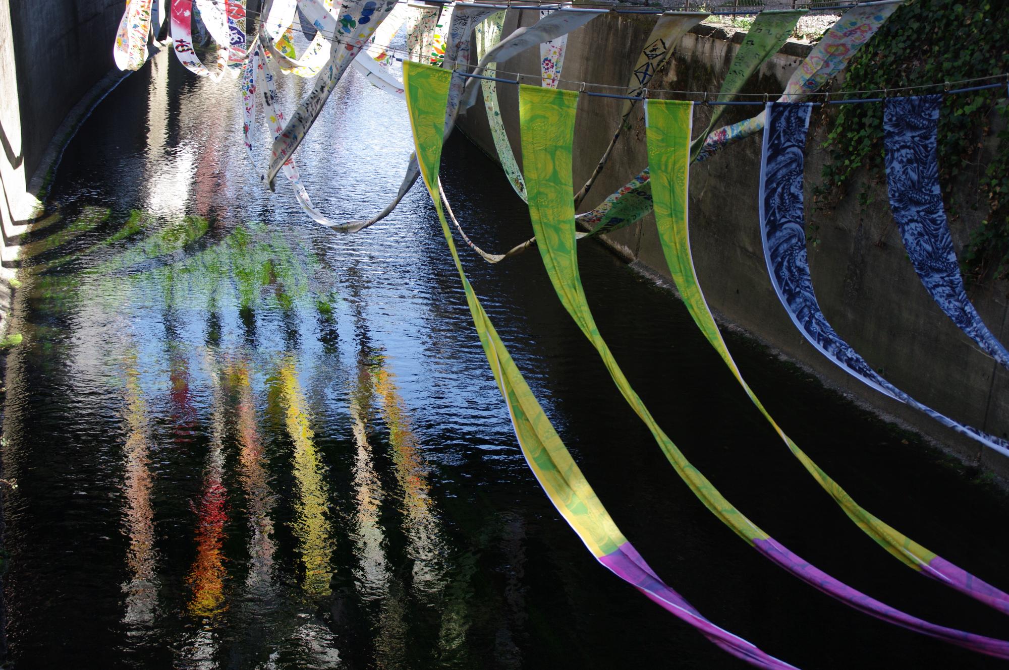 審査員特別賞「水面も染めて」