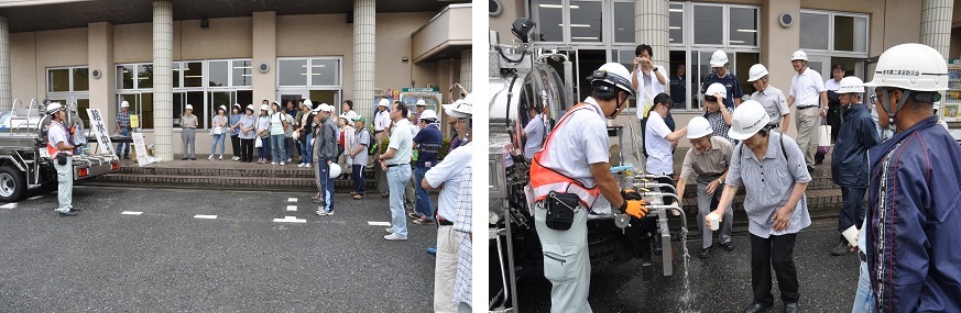 富士見小学校区合同地震災害訓練に参加し、水体験を行った様子の写真