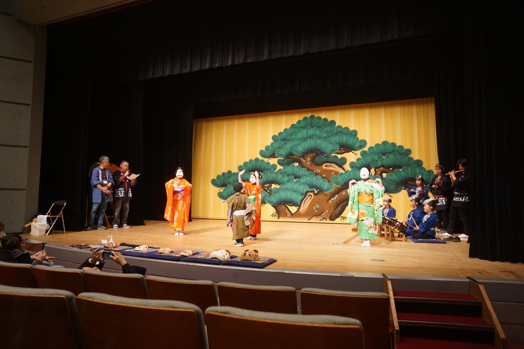 体験ブース郷土芸能保存会による模擬演奏