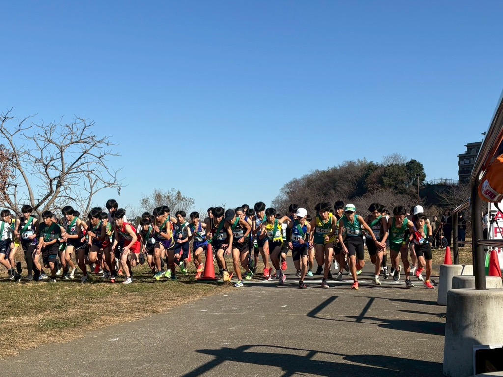 男子の部スタートの様子