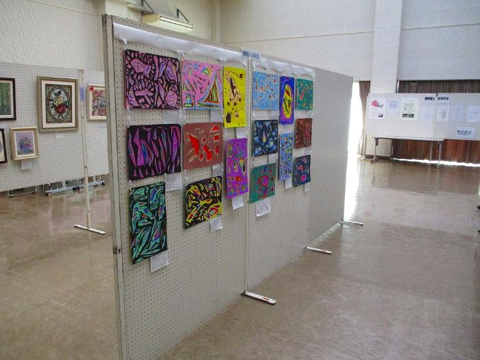 集会室内展示の写真 その4